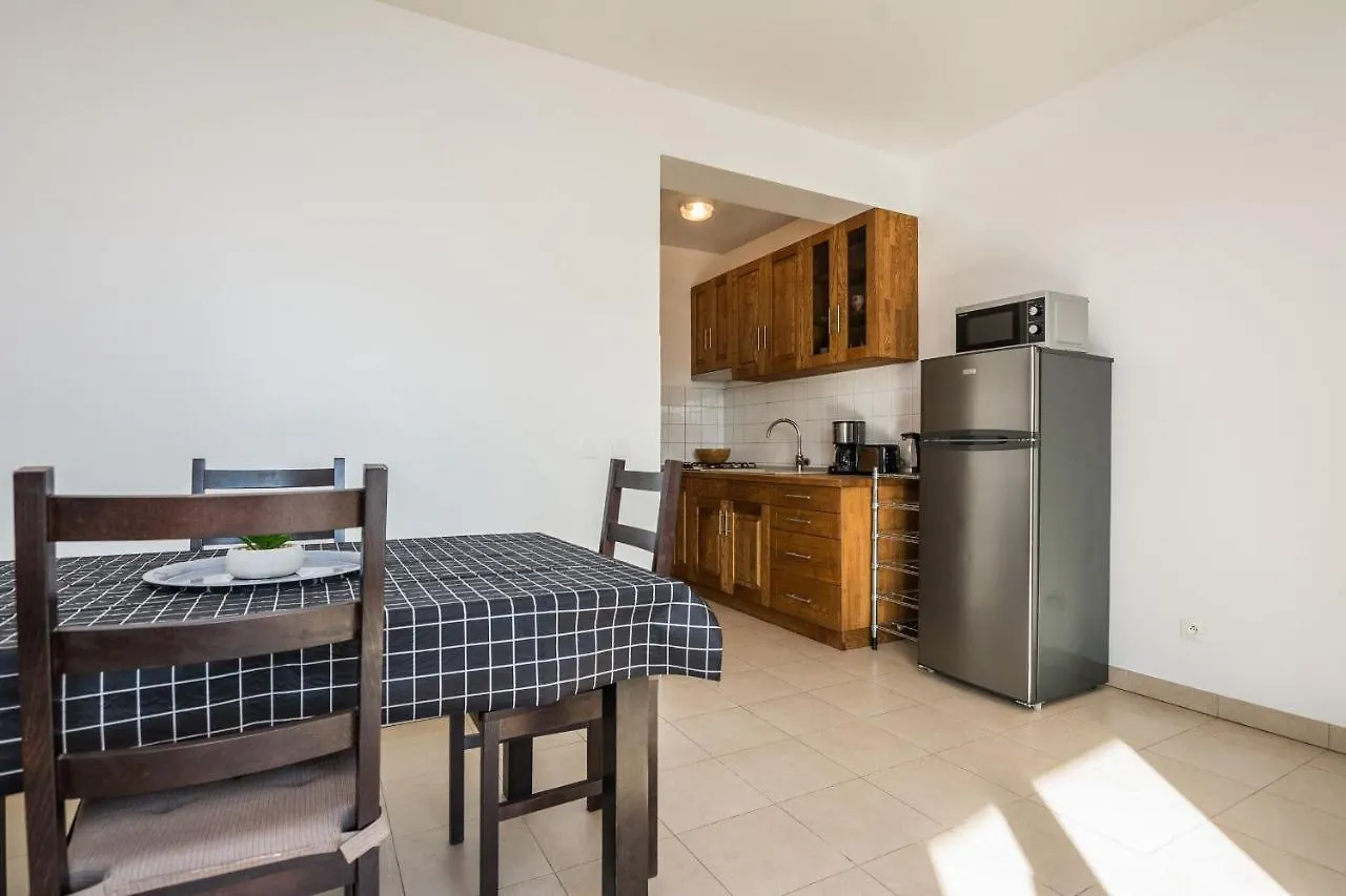 Apartment Silverstar Vir Kroatien