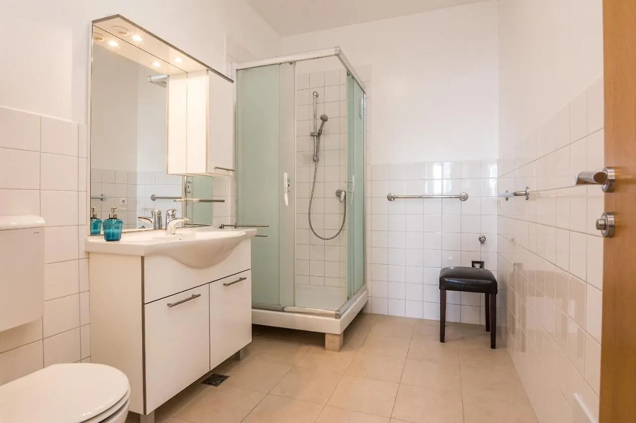 Apartment Silverstar Vir Kroatien