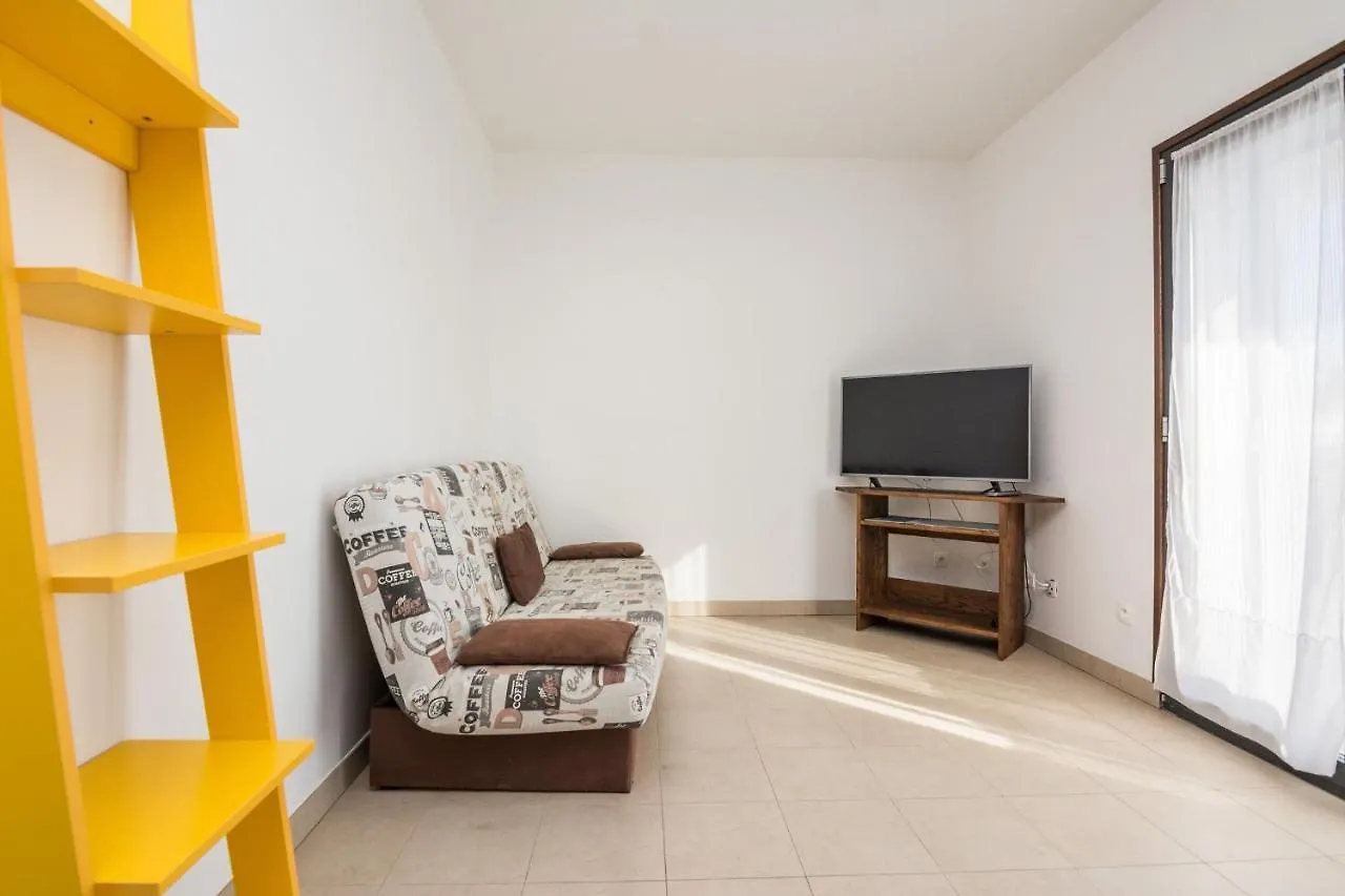 Apartment Silverstar Vir